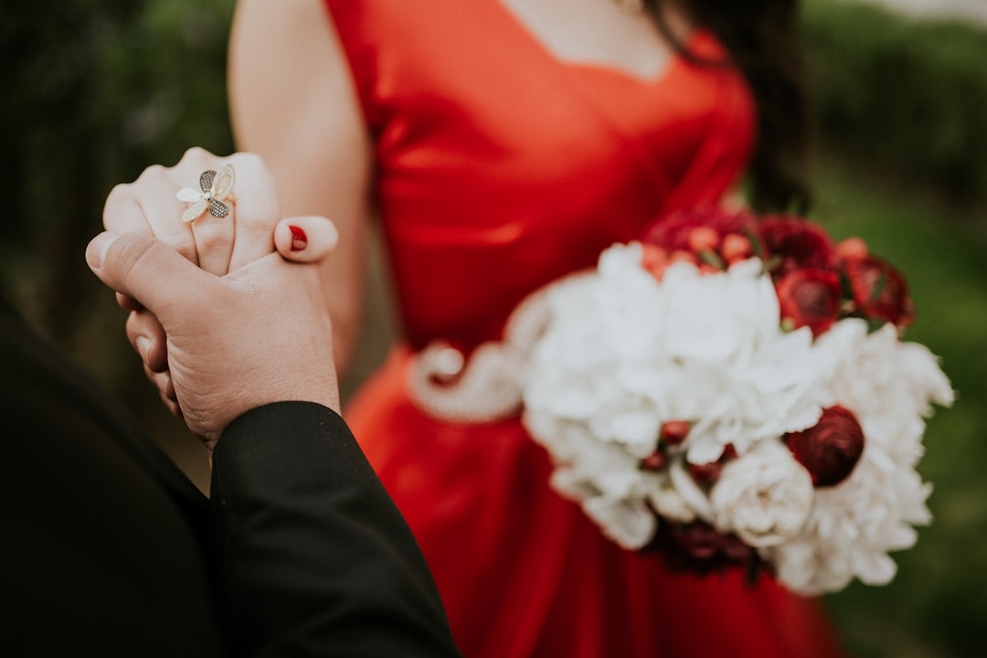Should You Give Flowers at an Engagement Party or the Wedding?