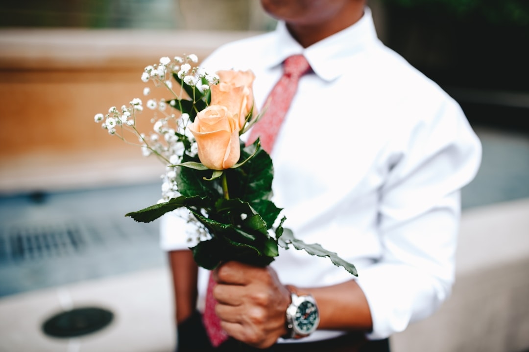 Is It OK to Give a Man Flowers? Absolutely — Here’s Everything You Need to Know